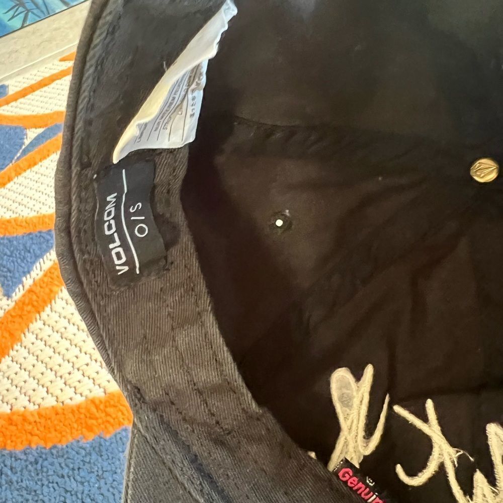 Caught Up in a Good Thing Volcom Hat - Picture 3 of 4
